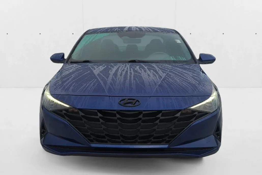 2021 Hyundai Elantra SEL photo 1