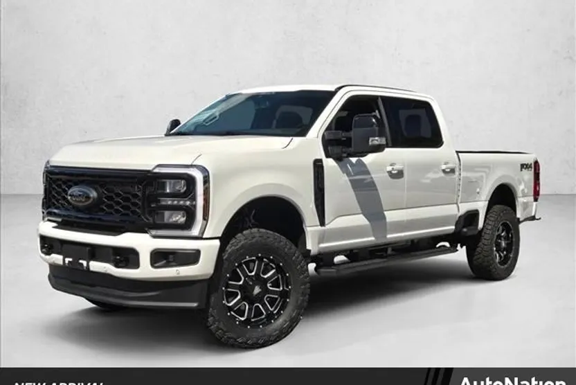 2025 Ford F-250 Lariat photo 1