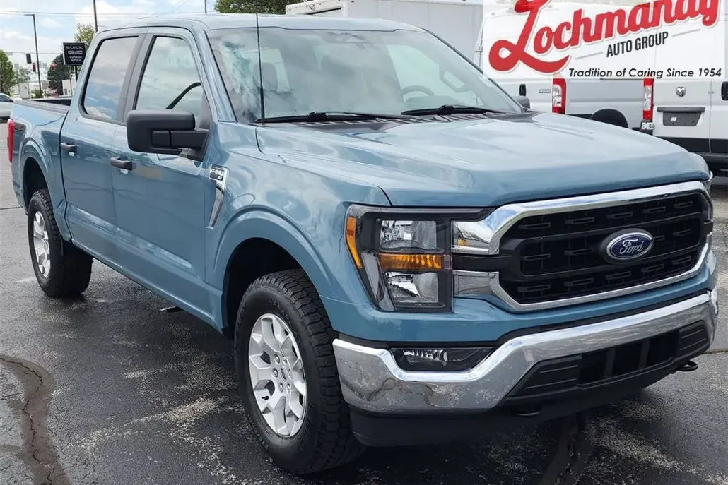 2023 Ford F-150 XLT photo 1