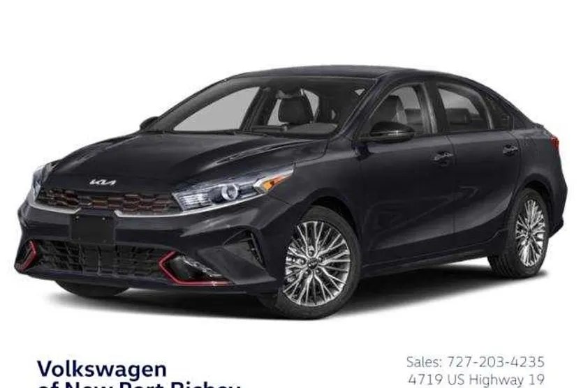 2022 Kia Forte GT-Line photo 1
