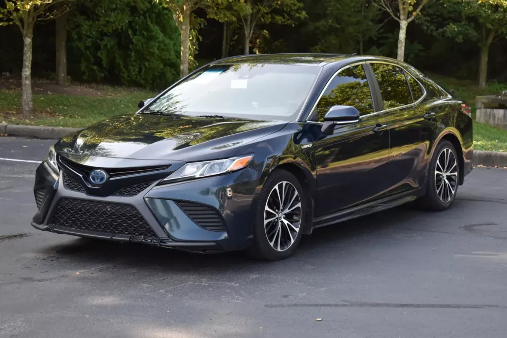 2018 Toyota Camry Hybrid SE photo 1