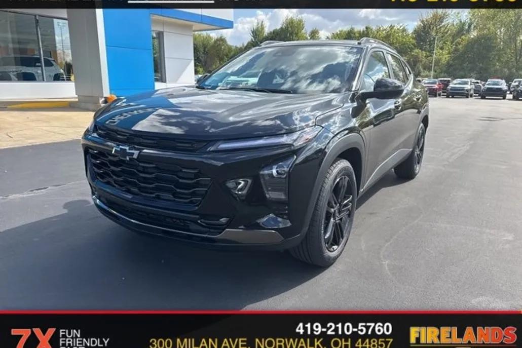 2025 Chevrolet Trax ACTIV photo 1