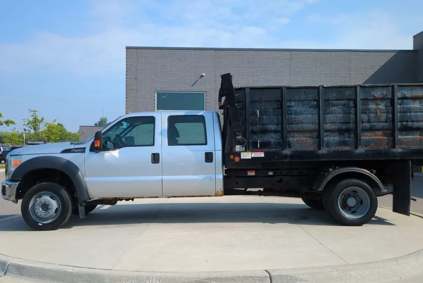 2015 Ford F-450 photo 1