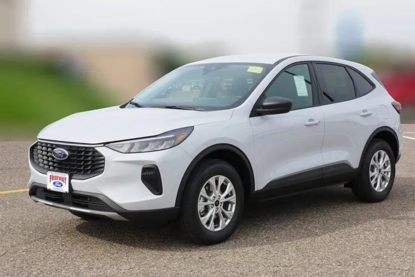 2026 Ford Escape Active photo 1