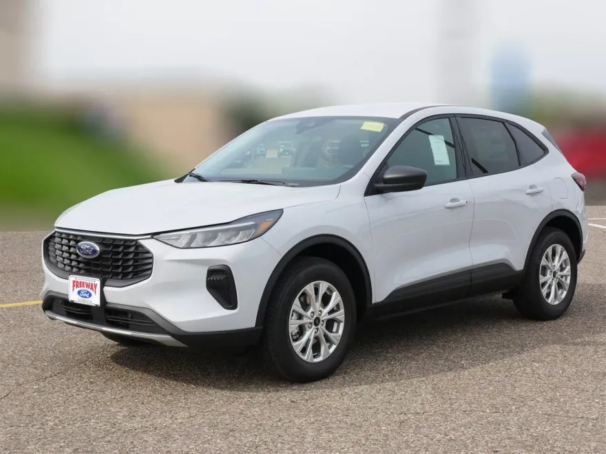 2026 Ford Escape Active photo 1