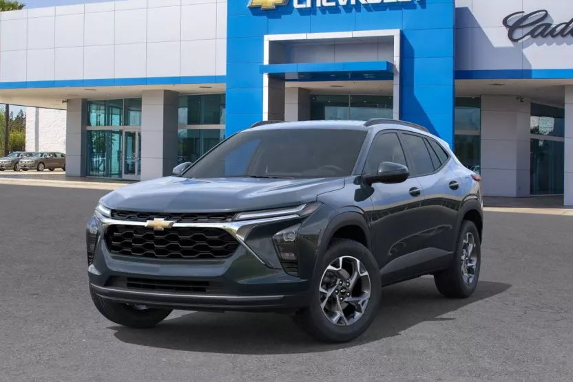 2026 Chevrolet Trax LT photo 1