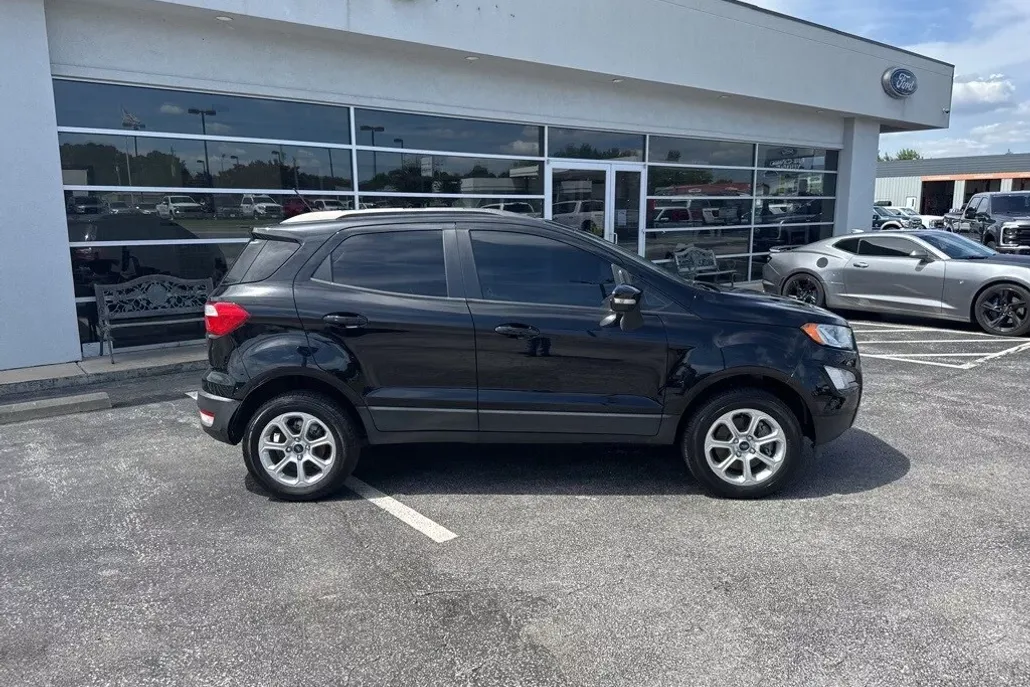 2020 Ford EcoSport SE photo 1