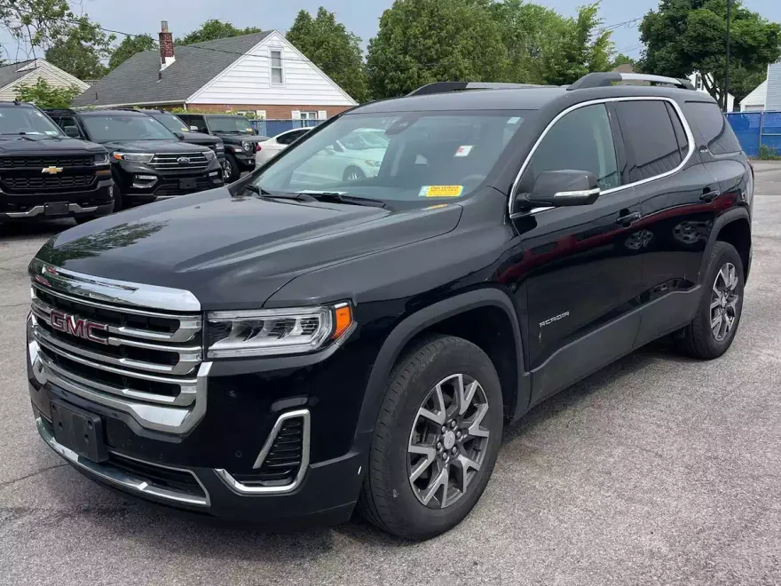 2023 Gmc Acadia SLE photo 1