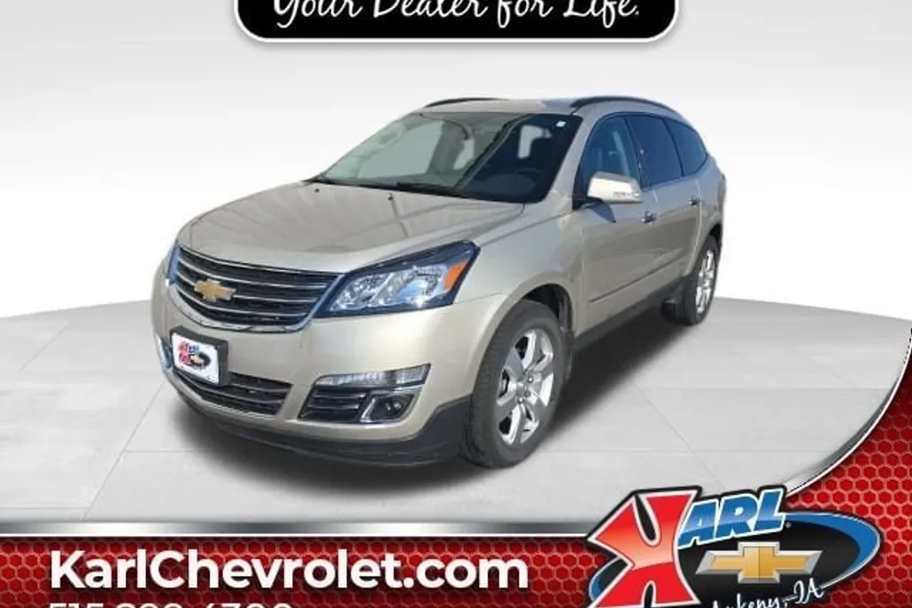 2017 Chevrolet Traverse Premier photo 1