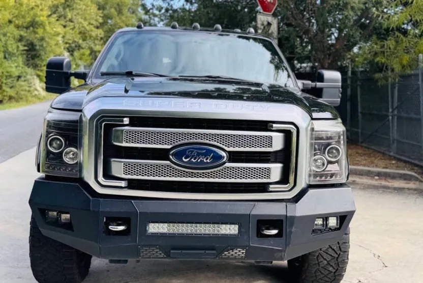 2015 Ford F-350 Platinum photo 1