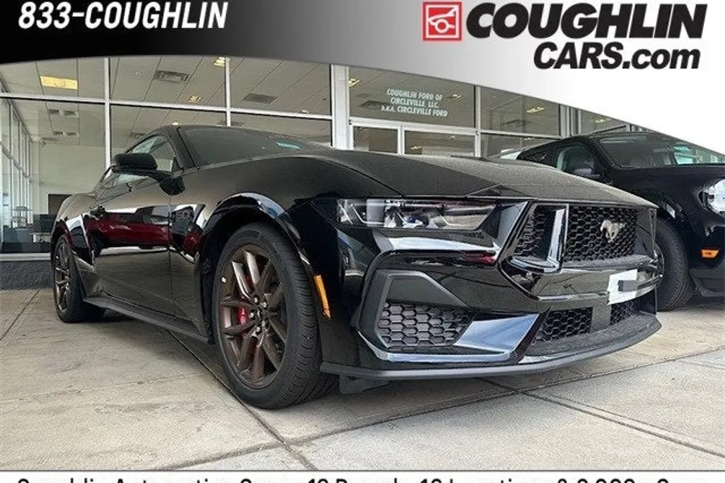 2025 Ford Mustang GT Premium photo 1