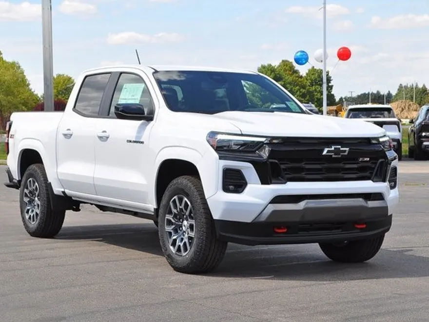 2026 Chevrolet Colorado Z71 photo 1