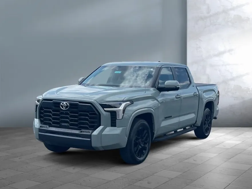 2024 Toyota Tundra SR5 photo 1