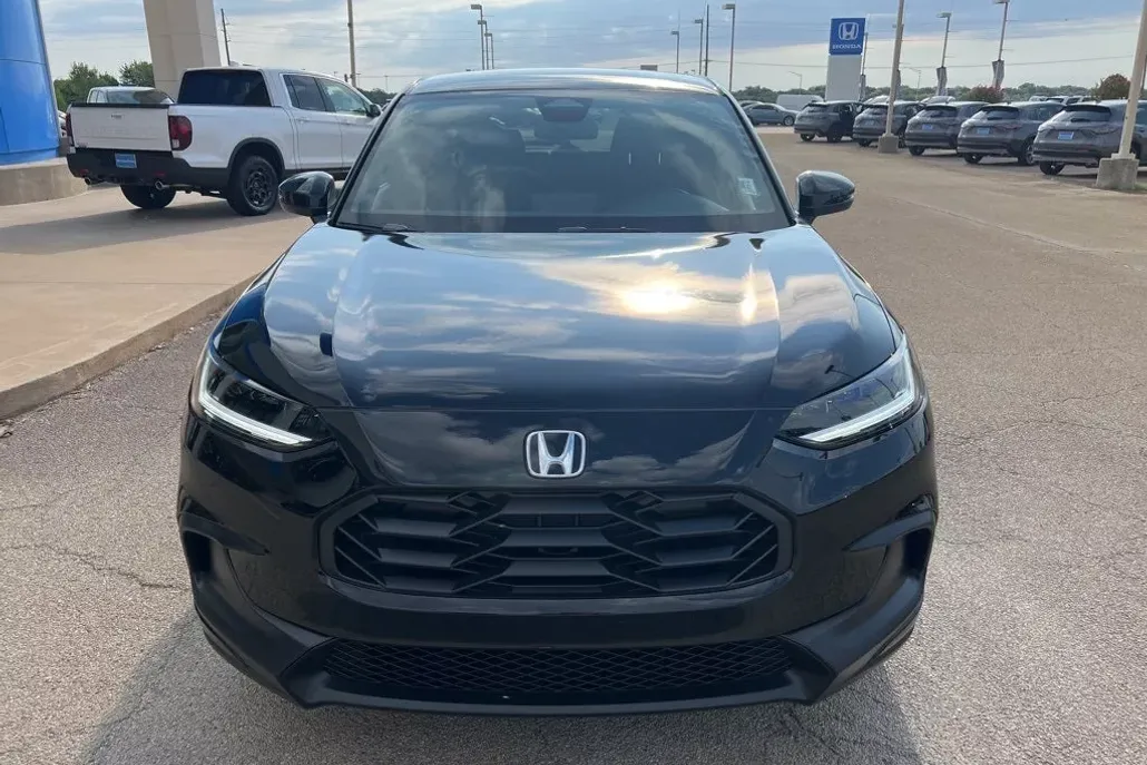 2026 Honda HR-V Sport photo 1