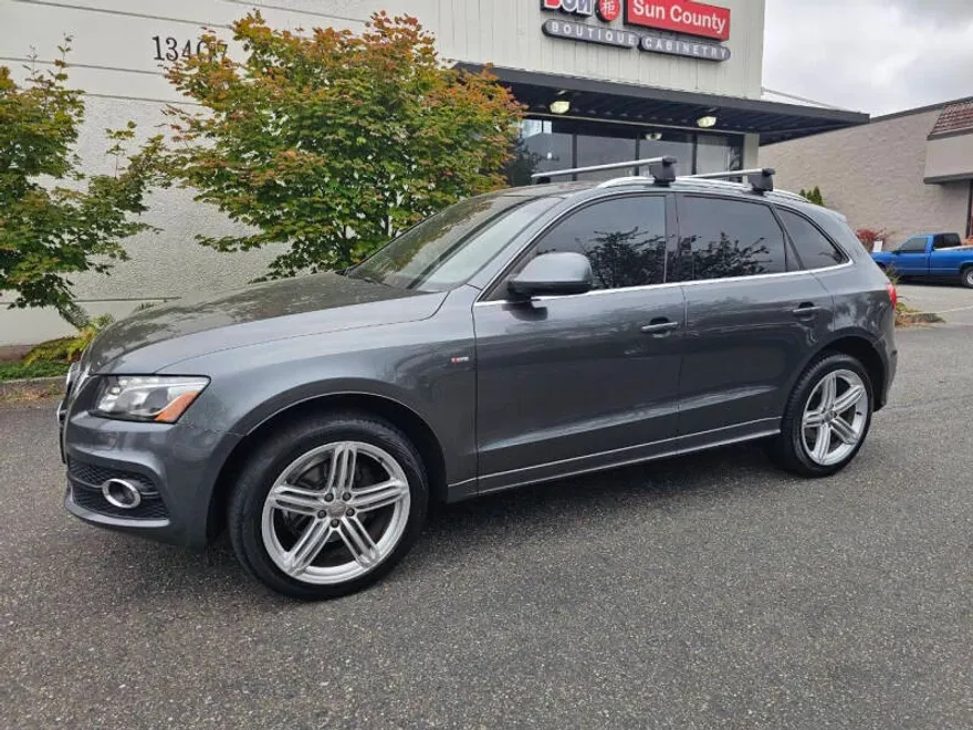 2012 Audi Q5 3.2 Premium Prestige photo 1