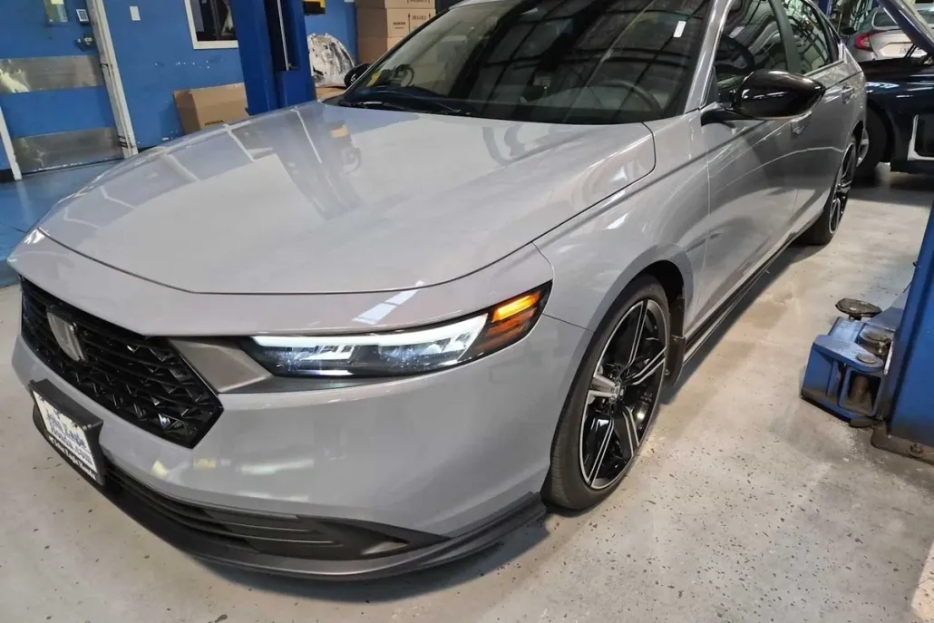 2025 Honda Accord Hybrid Sport photo 1
