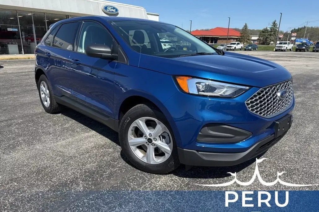 2024 Ford Edge SE photo 1