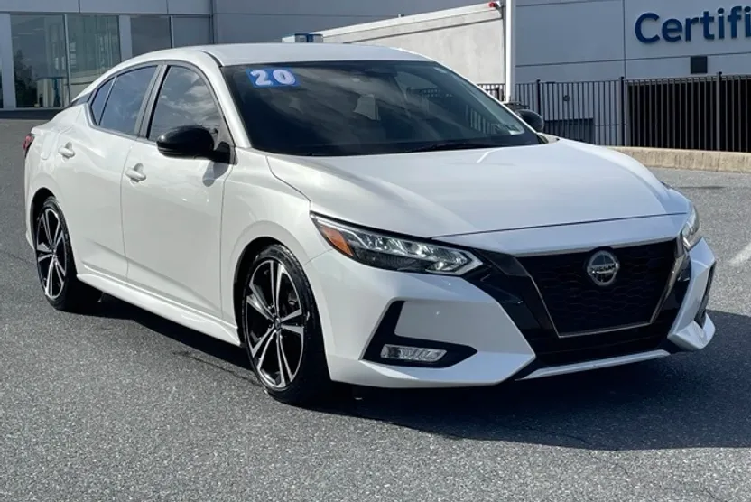2020 Nissan Sentra SR photo 1