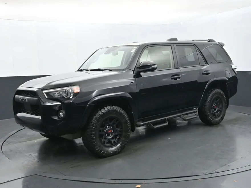 2021 Toyota 4Runner SR5 Premium photo 1