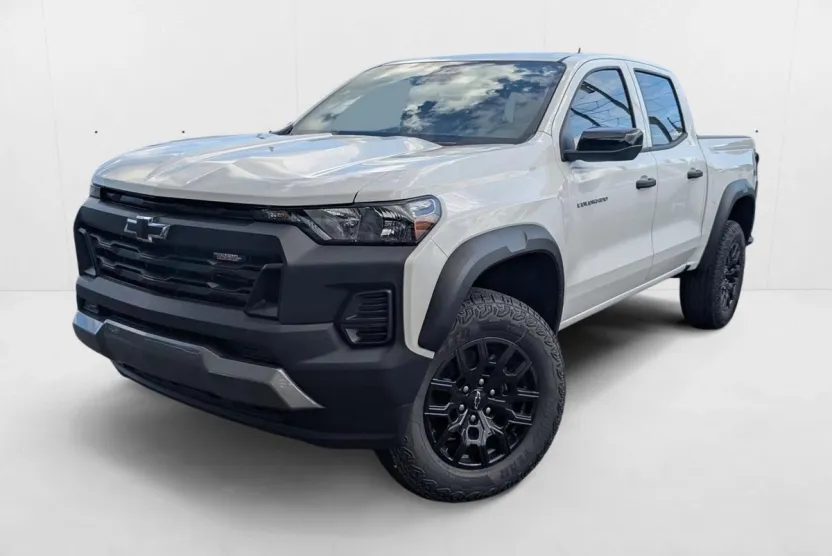 2026 Chevrolet Colorado Trail Boss photo 1