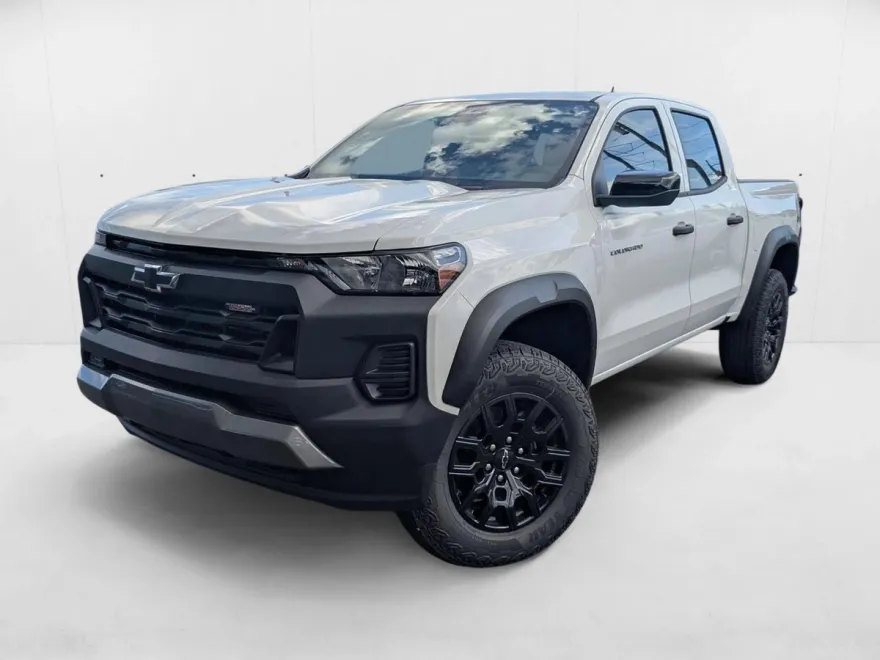 2026 Chevrolet Colorado Trail Boss photo 1