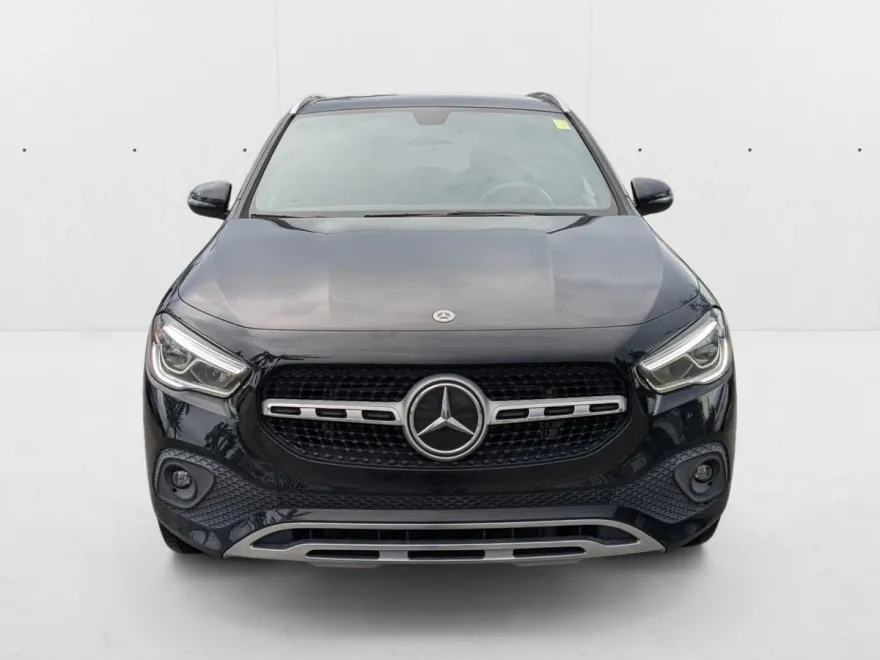 2023 Mercedes Benz GLA 250 photo 1
