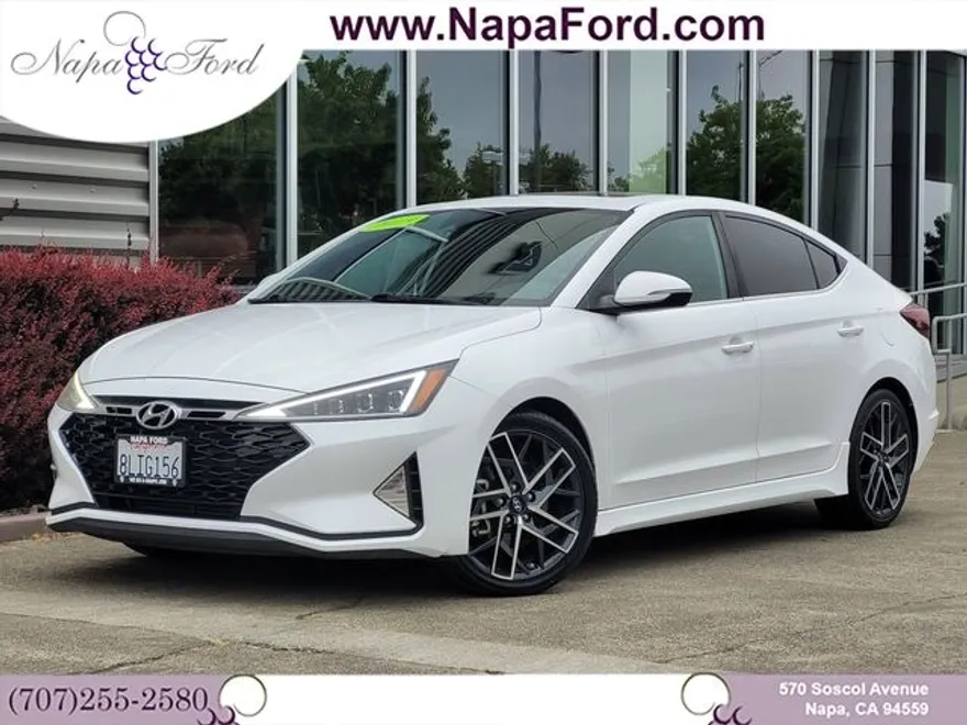 2019 Hyundai Elantra Sport photo 1
