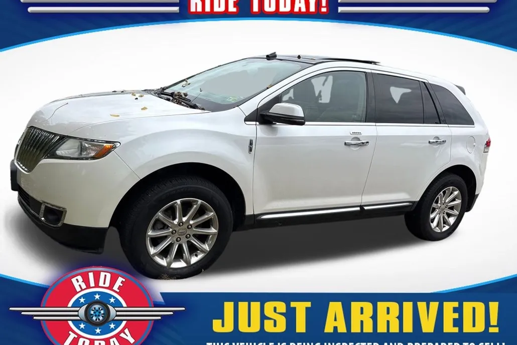 2013 Lincoln MKX Base photo 1
