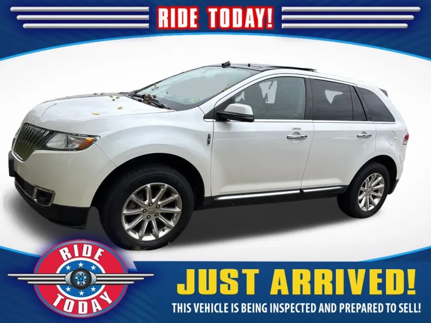 2013 Lincoln MKX Base photo 1
