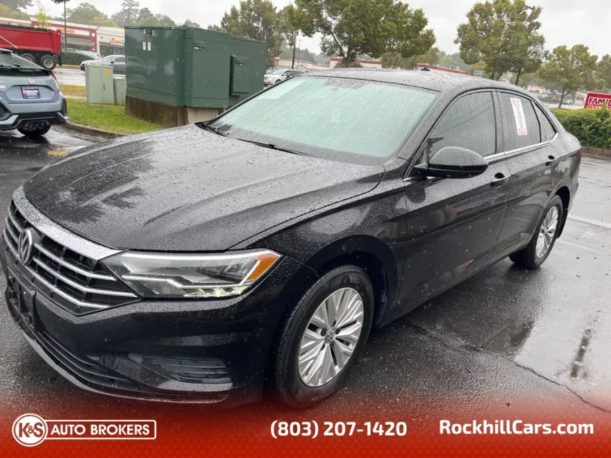 2019 Volkswagen Jetta SE R-Line photo 1