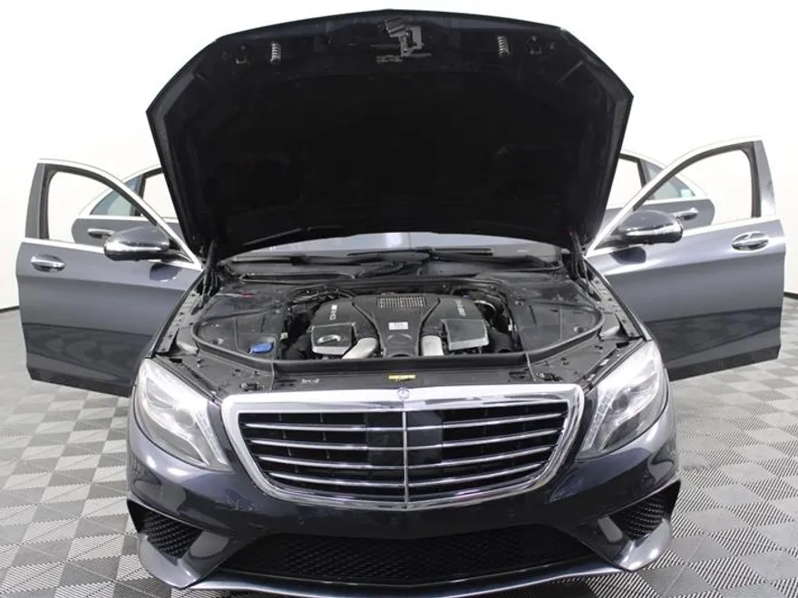 2015 Mercedes Benz S 63 AMG photo 1