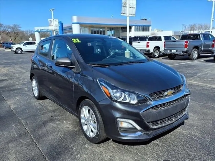 2021 Chevrolet Spark 1LT photo 1