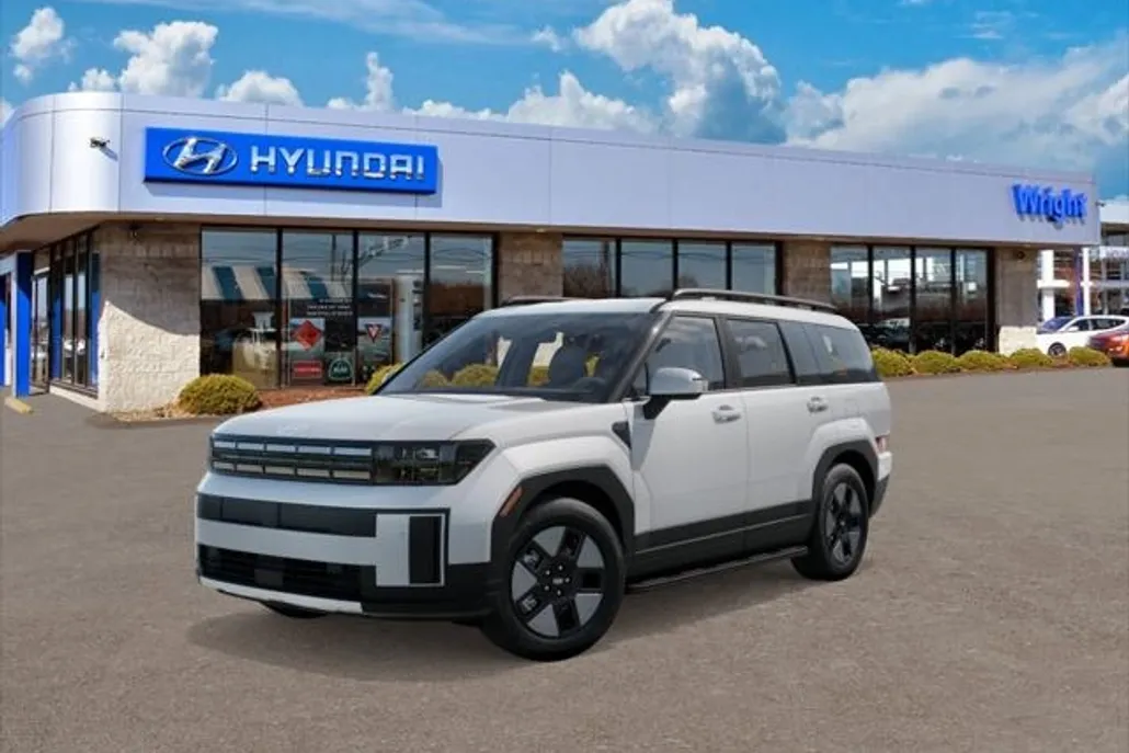 2025 Hyundai Santa Fe SEL photo 1