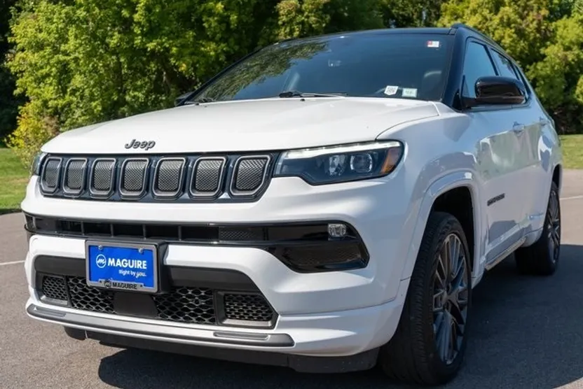 2022 Jeep Compass High Altitude photo 1