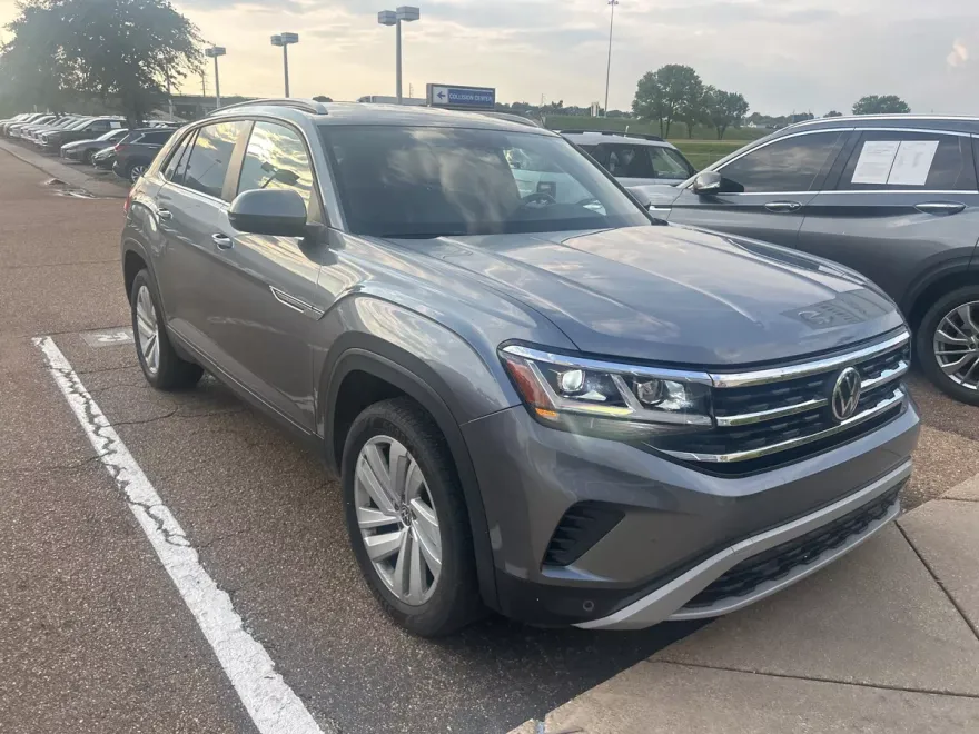 2020 Volkswagen Atlas Cross Sport V6 SE Technology photo 1