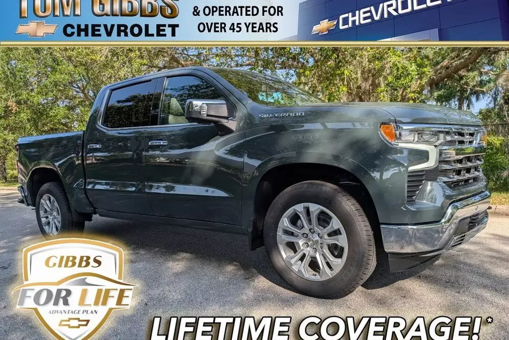2025 Chevrolet Silverado 1500 LTZ photo 1