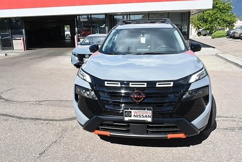 2026 Nissan Rogue SV photo 1