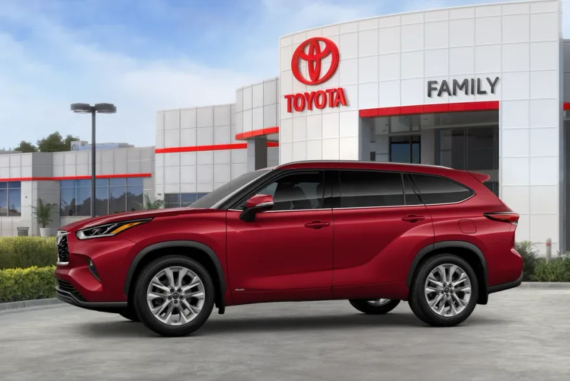 2025 Toyota Highlander Limited photo 1