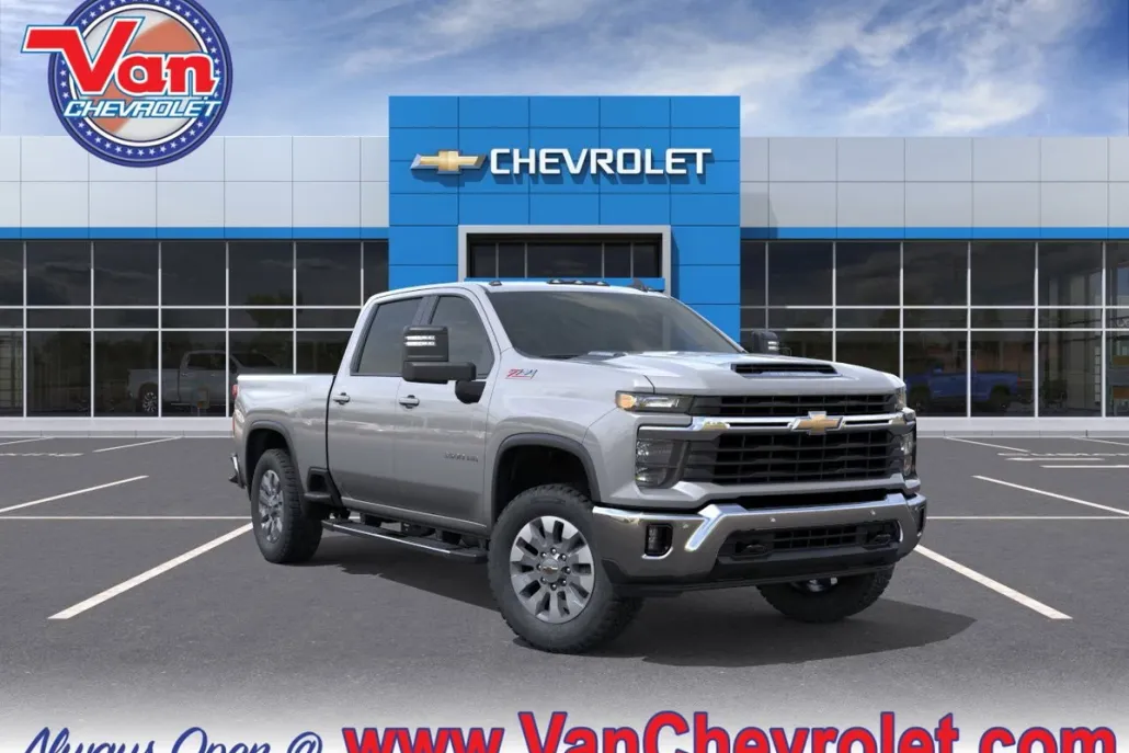 2026 Chevrolet Silverado 3500HD LT photo 1