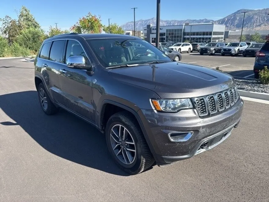 2019 Jeep Grand Cherokee Limited photo 1