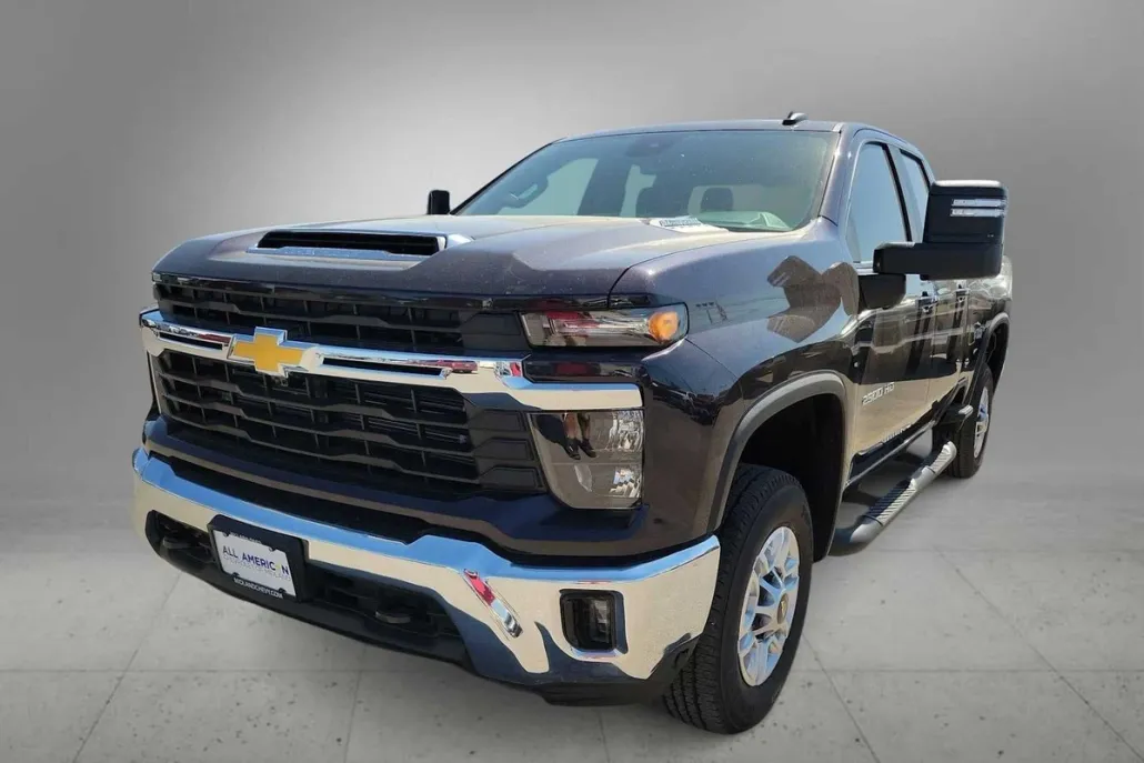 2024 Chevrolet Silverado 2500HD LT photo 1