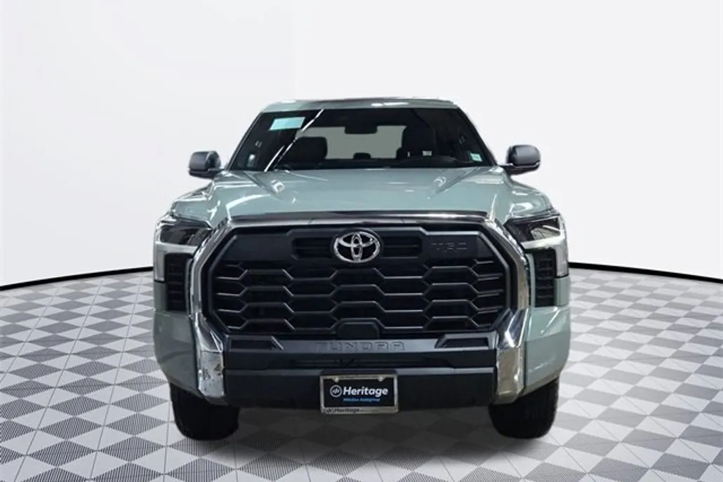 2025 Toyota Tundra SR5 photo 1