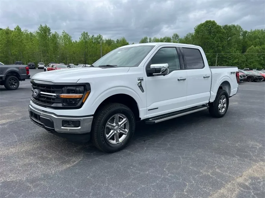 2025 Ford F-150 XLT photo 1