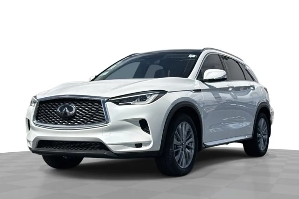2025 Infiniti QX50 Luxe photo 1