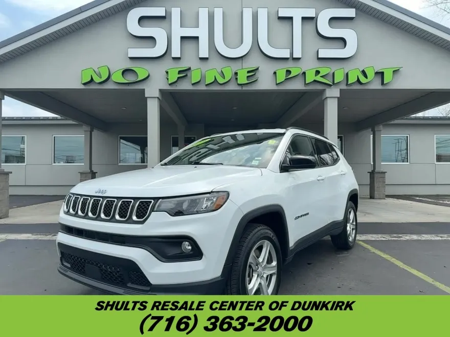 2024 Jeep Compass Latitude photo 1