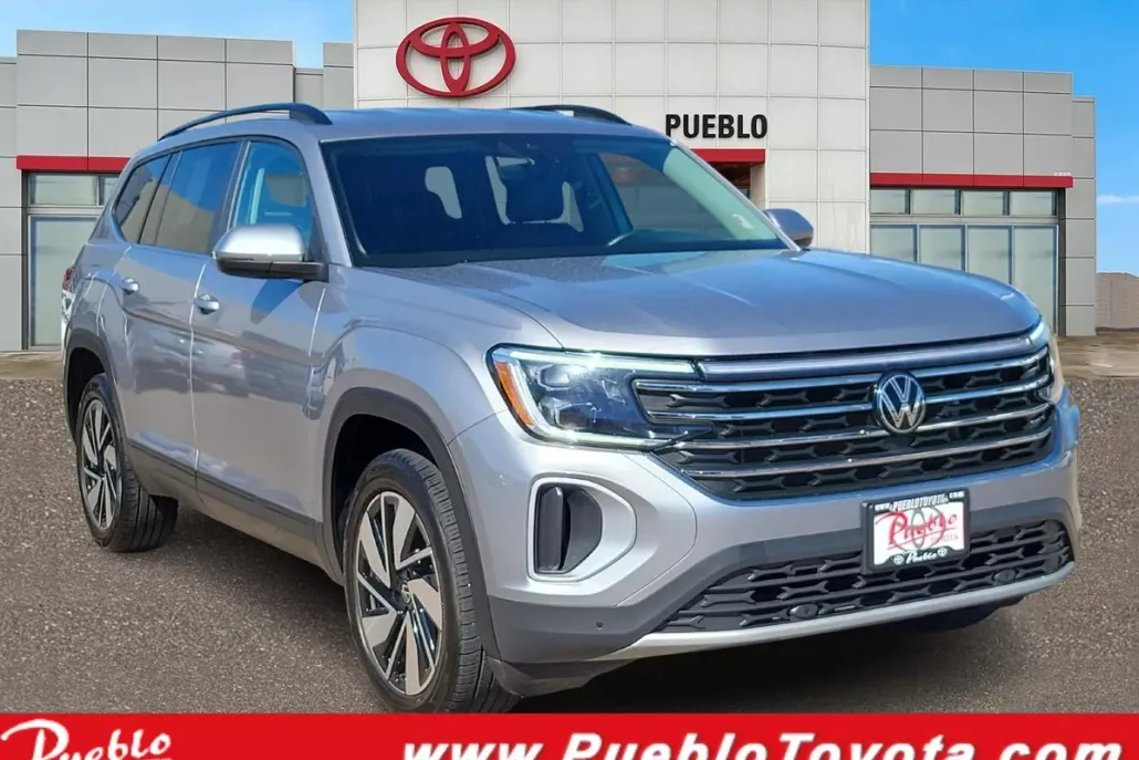 2024 Volkswagen Atlas SE Technology photo 1