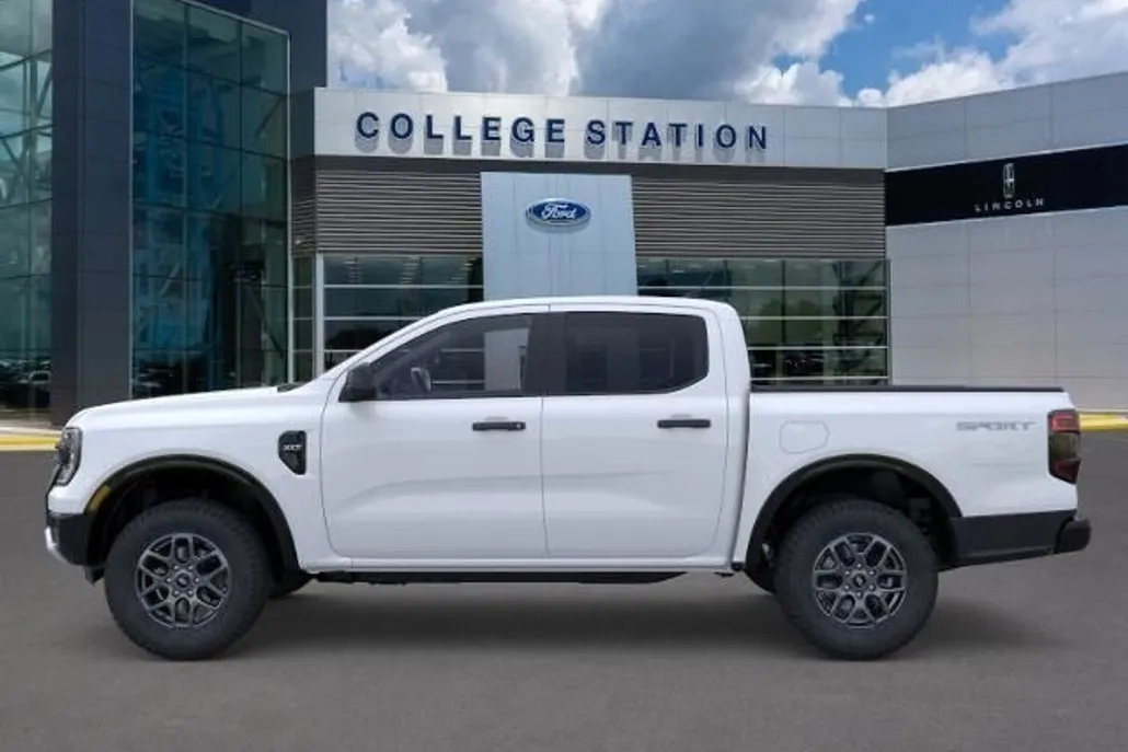 2025 Ford Ranger XLT photo 1