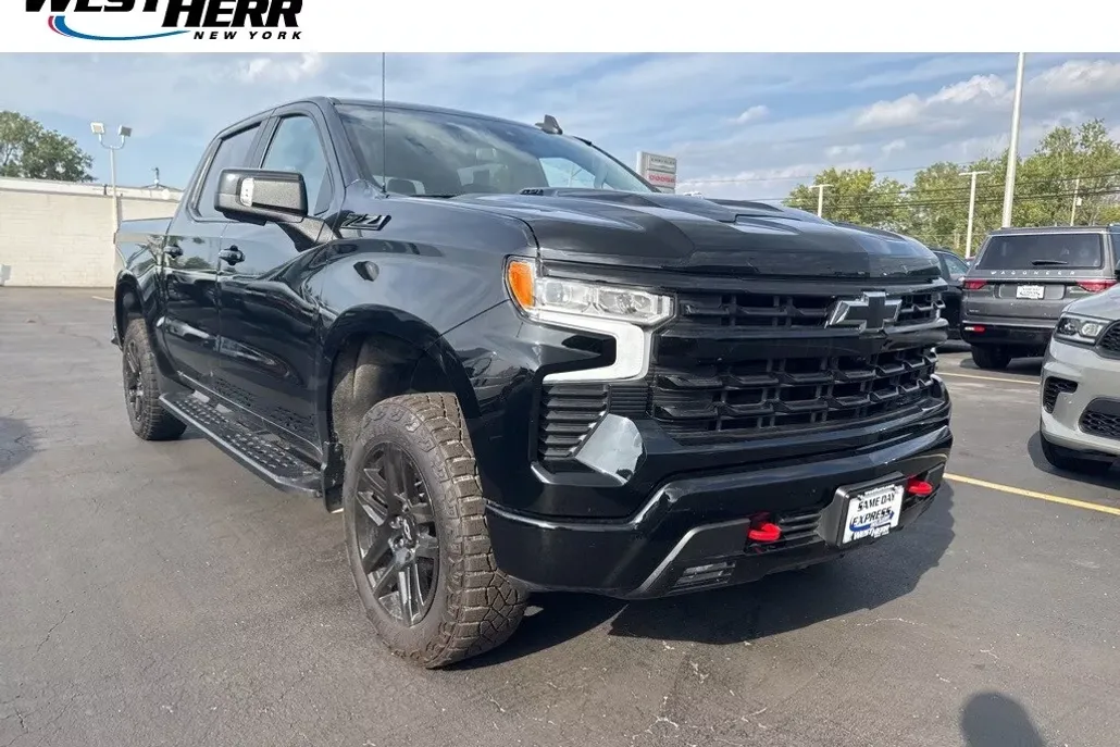2023 Chevrolet Silverado 1500 LT Trail Boss photo 1