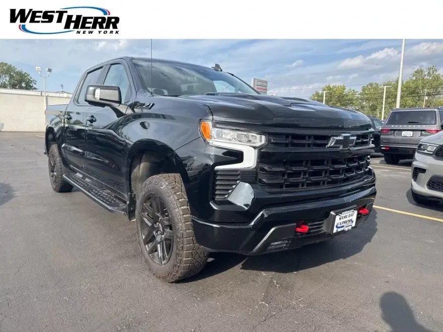 2023 Chevrolet Silverado 1500 LT Trail Boss photo 1