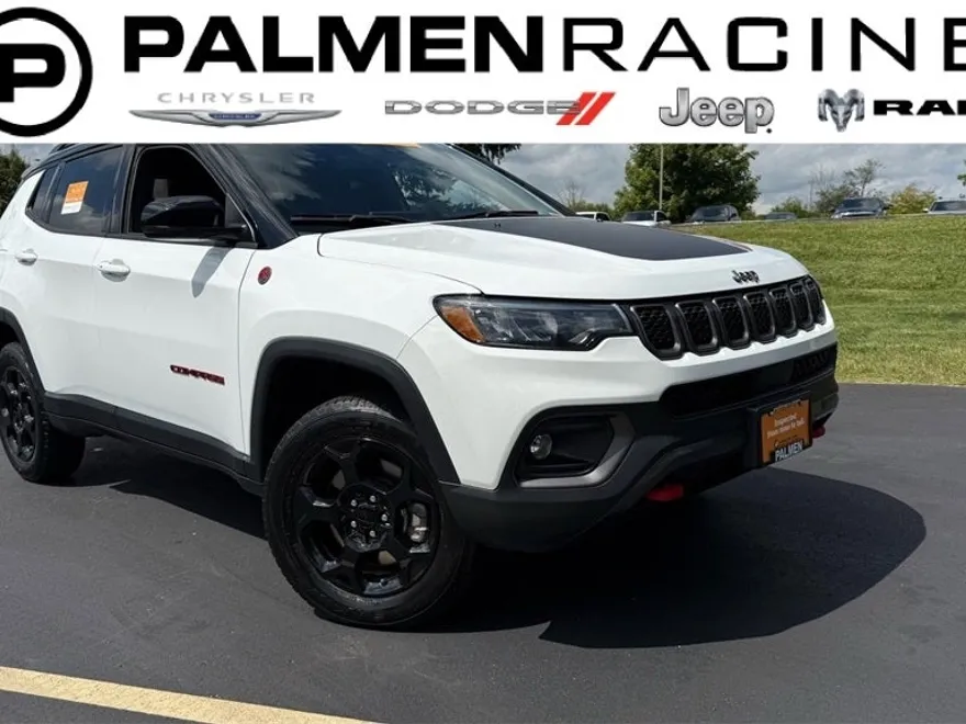 2023 Jeep Compass Trailhawk photo 1